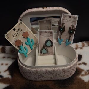 Poetic spirit by beaded treasures western pendants